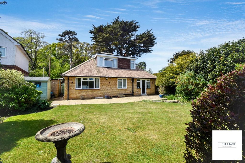Property photo 2 of 15 Dsc_0084 (1).Jpg