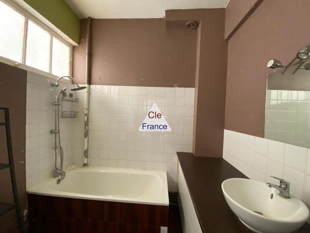 Property photo 2 of 3