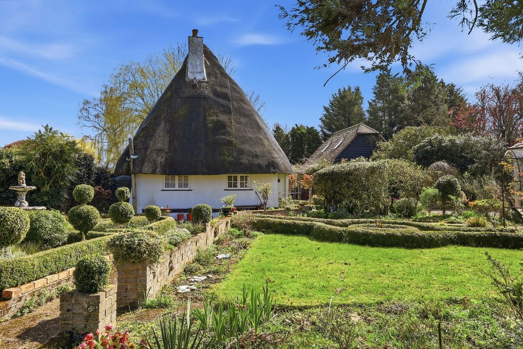 Property photo 3 of 33