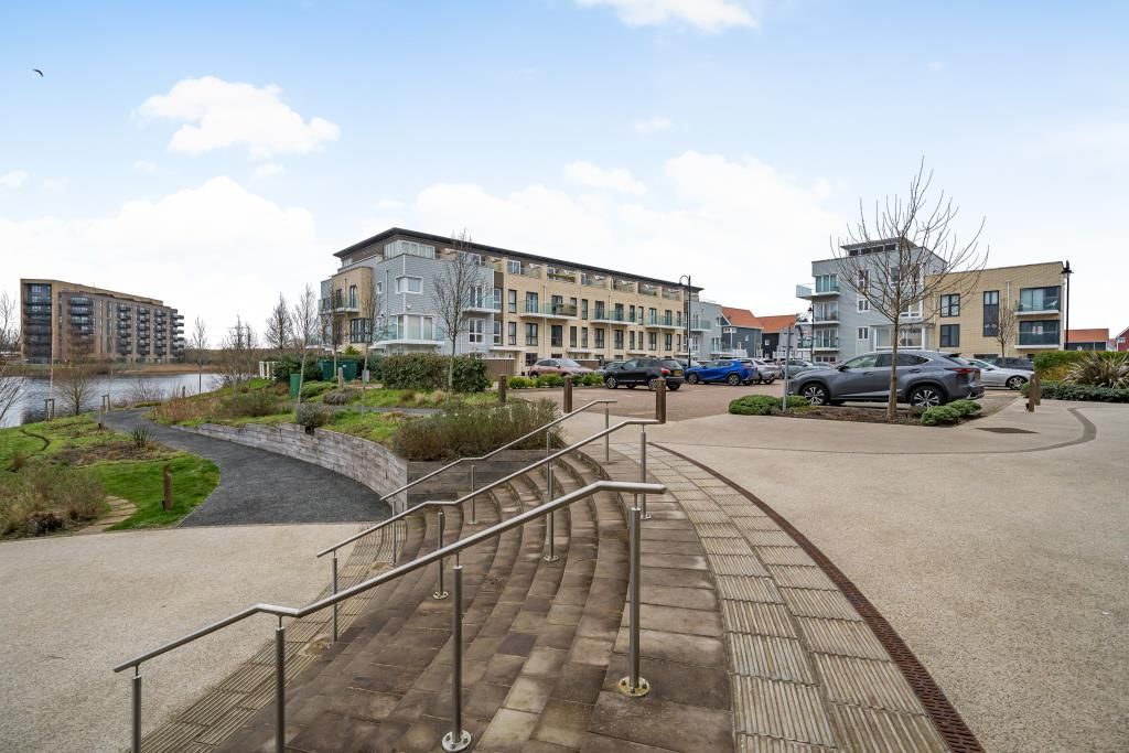 Additional image 27 of 2 bed flat for saleGreen Park, Reading, Berkshire RG2