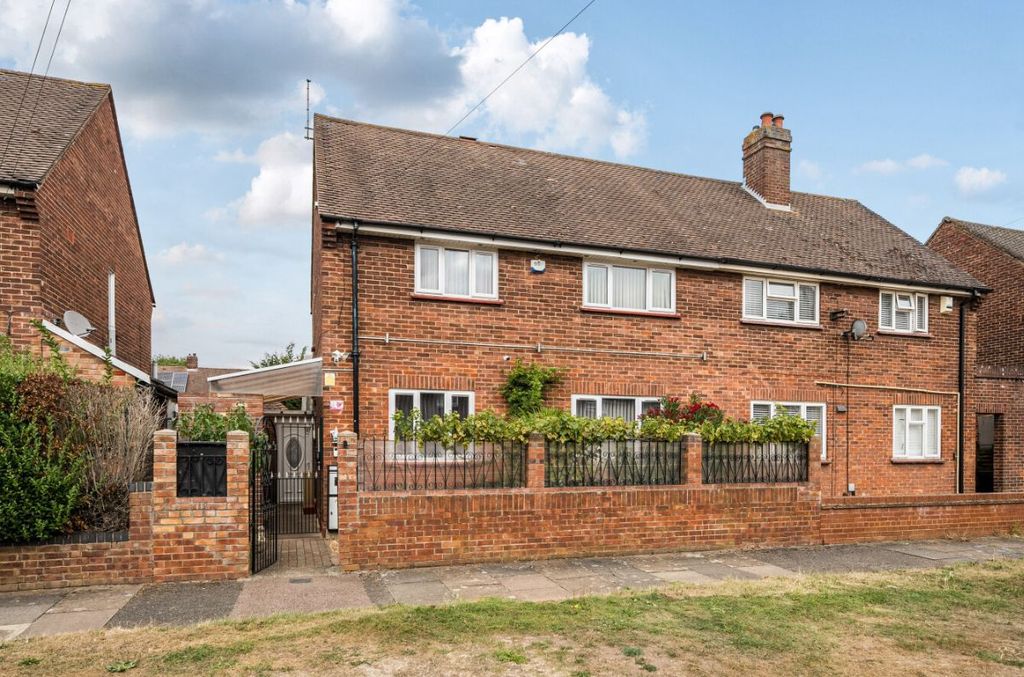 Property photo 1 of 19