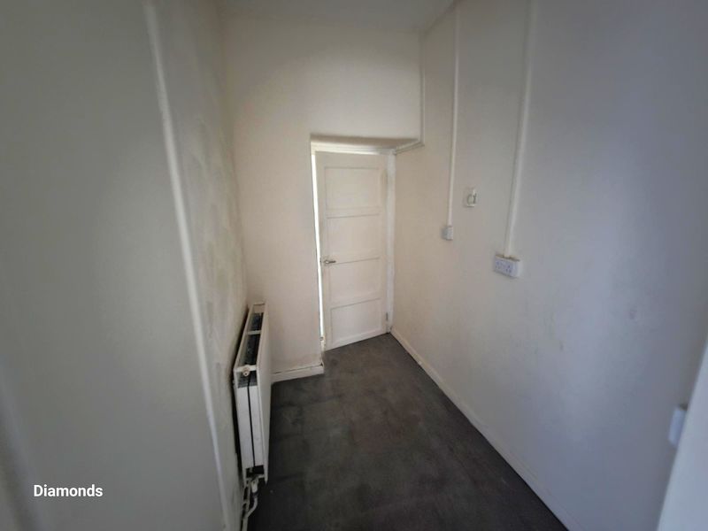 Property photo 2 of 10 Photo 17