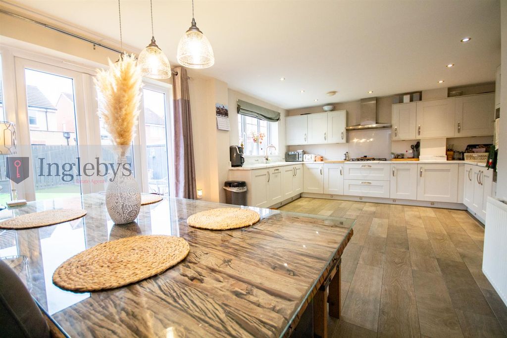 Property photo 2 of 21 Dsc_0990.Jpg