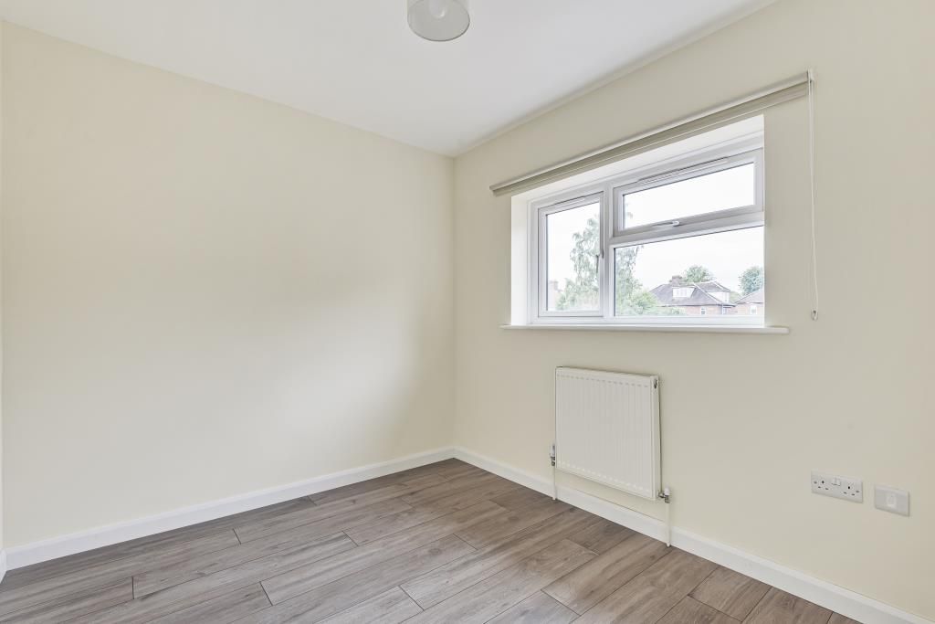 Property photo 3 of 10 Bedroom