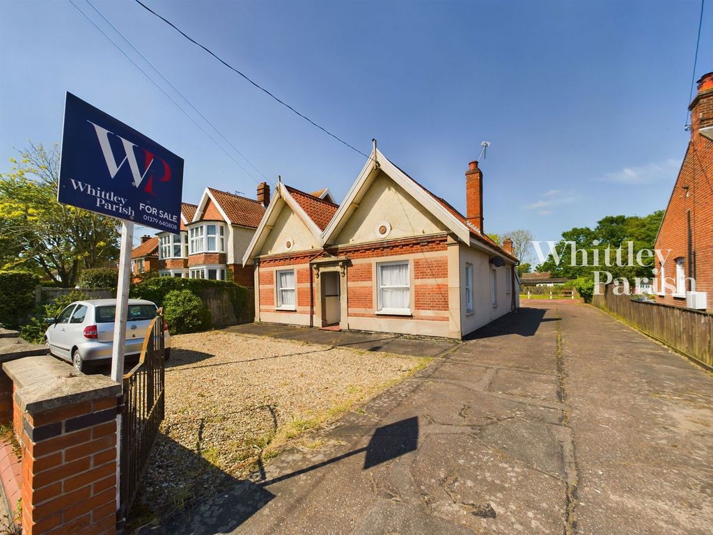 Property photo 1 of 10