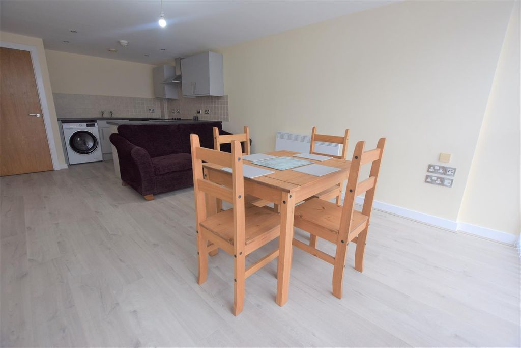 Property photo 2 of 10 Living Area Pic 2