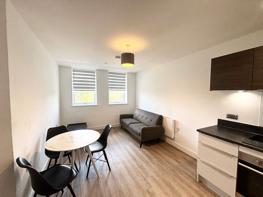 Property photo 3 of 5 Lounge