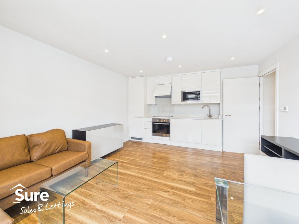 Property photo 3 of 14 5216315