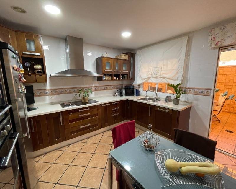 Property photo 3 of 31