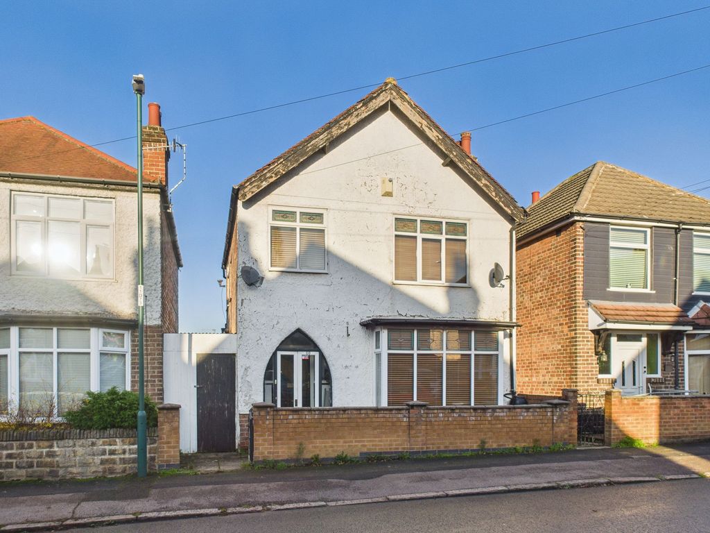 Property photo 1 of 20 Front