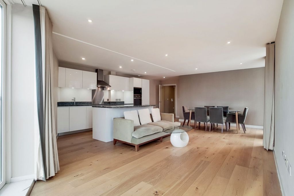 Property photo 3 of 14 6_Kitchen_Recepti...