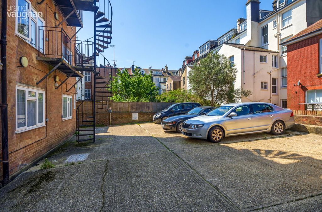 Property photo 2 of 2 Parking Space