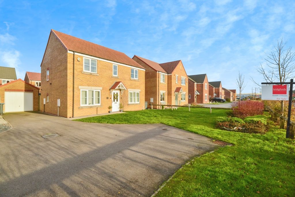 Property photo 1 of 20 Pbox-Img.Jpg