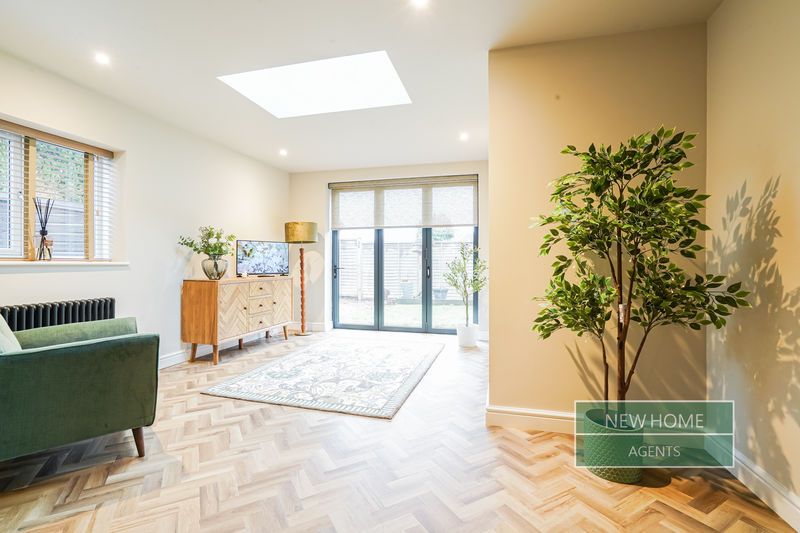 Property photo 2 of 22 Photo 8