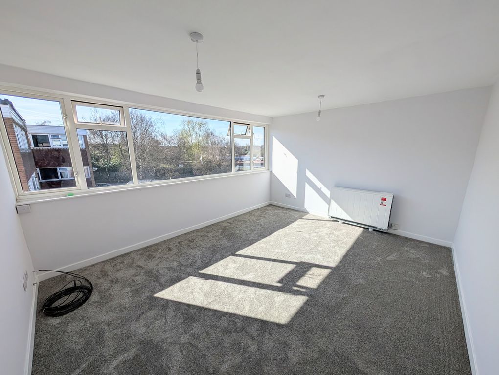 Property photo 2 of 14 Gallery