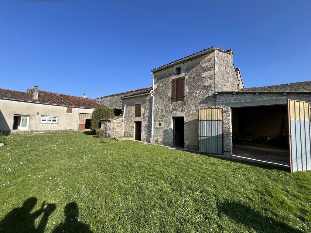 Property photo 3 of 17