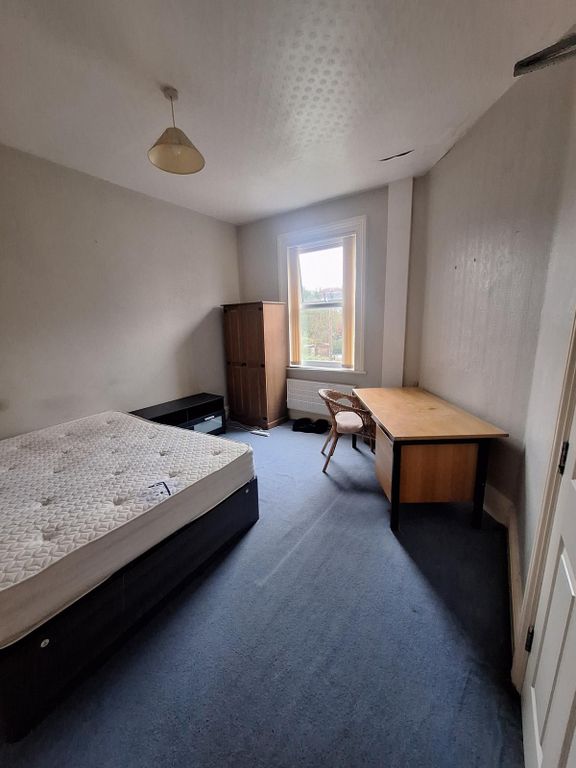 Property photo 2 of 7 Gallery