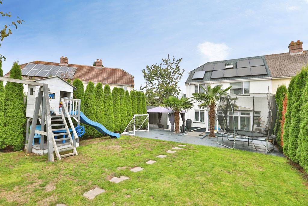 Property photo 3 of 21 Pbox-Img.Jpg