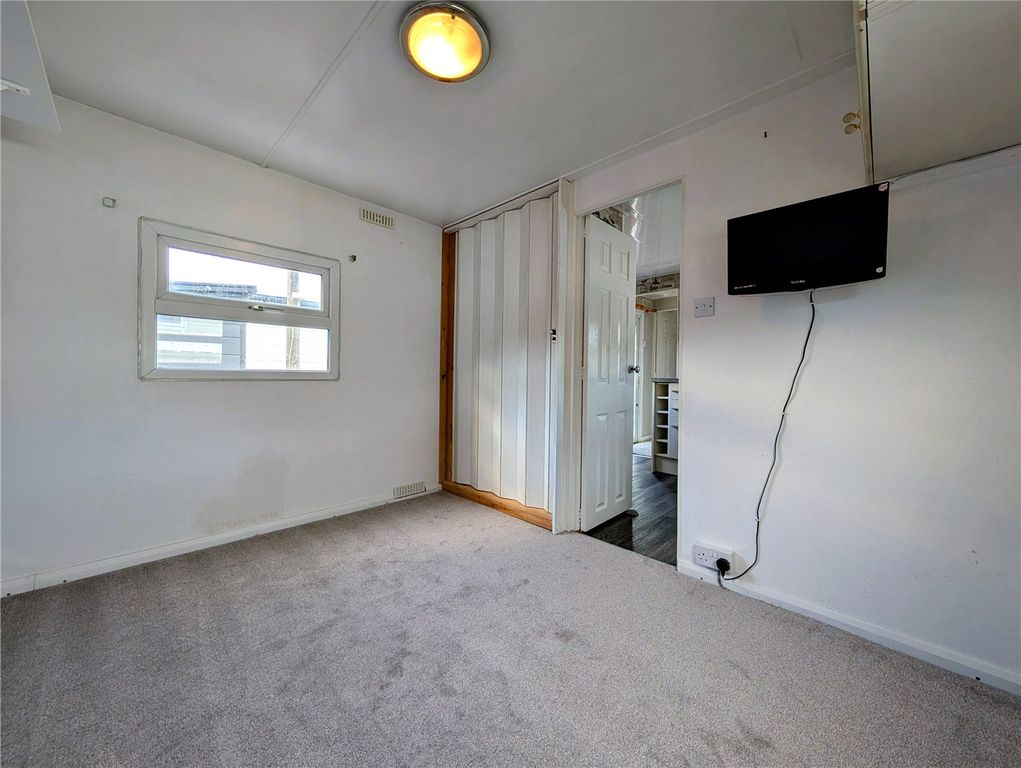 Additional image 8 of 1 bed property for saleOrchard Caravan Park, Upper Church Street, Syston, Leicester LE7