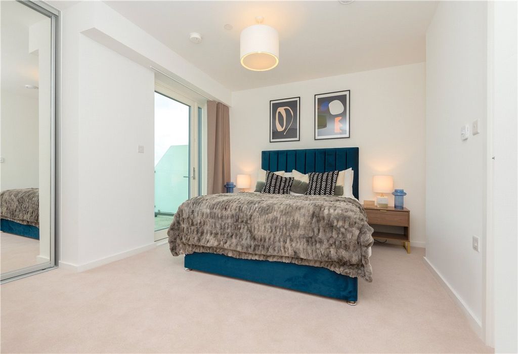 Property photo 3 of 18 Picture No. 14