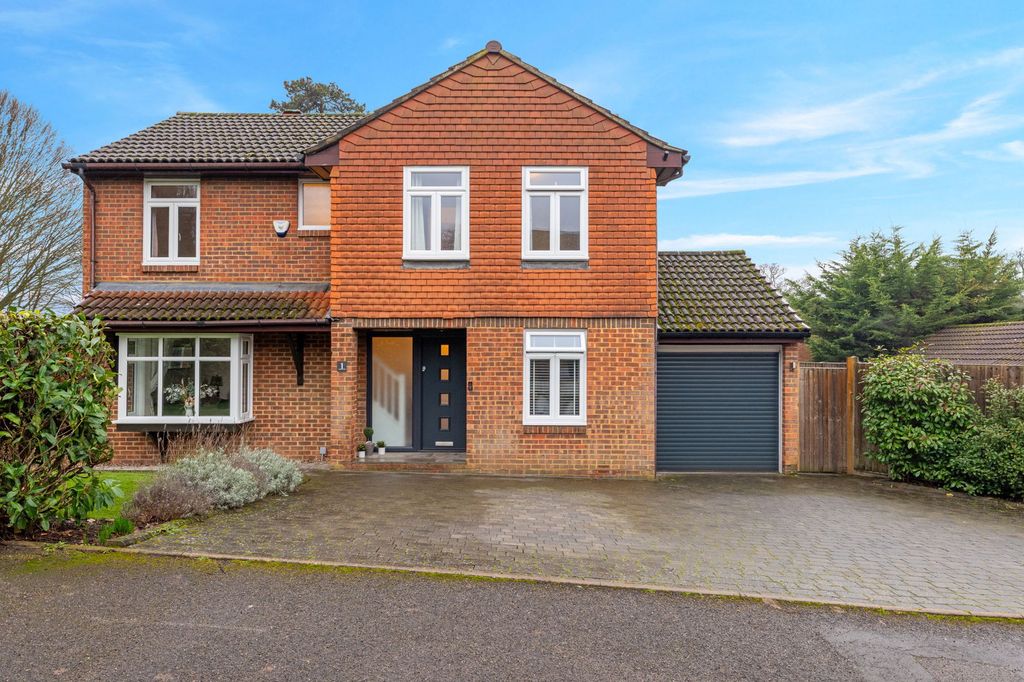 Property photo 1 of 29