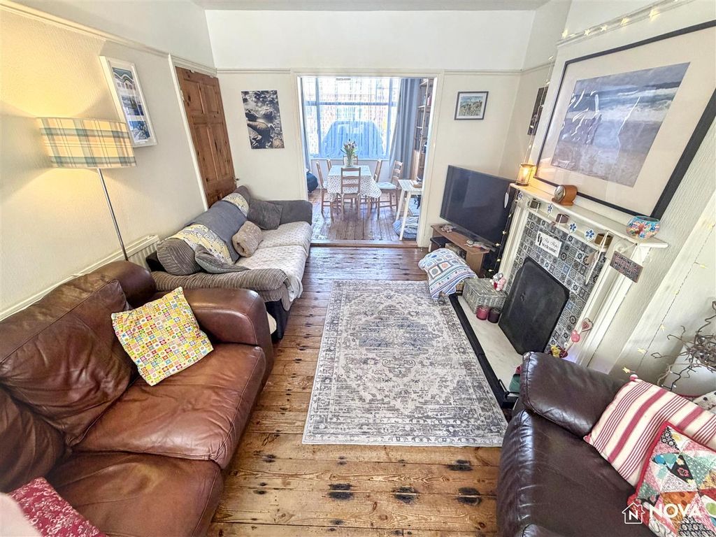 Property photo 2 of 17 Img_5104.Jpg