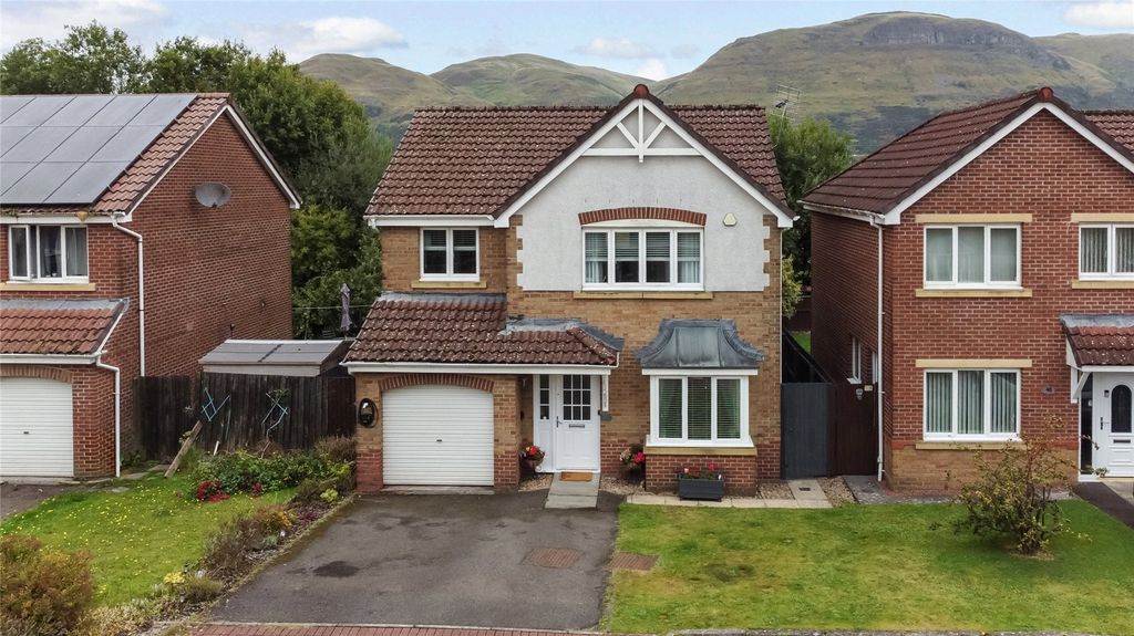 Property photo 1 of 26 External