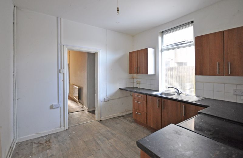 Property photo 3 of 14 Photo 3