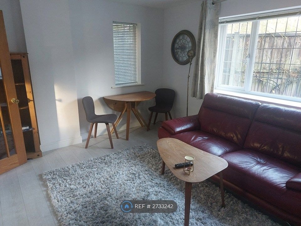 Property photo 3 of 3