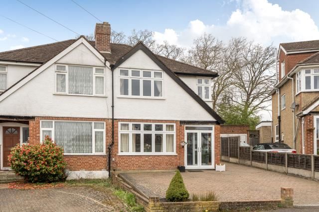 Property photo 1 of 11 External