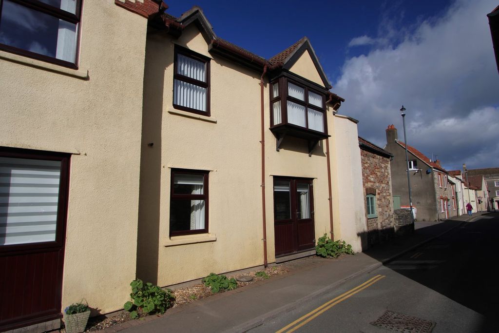 Property photo 2 of 25