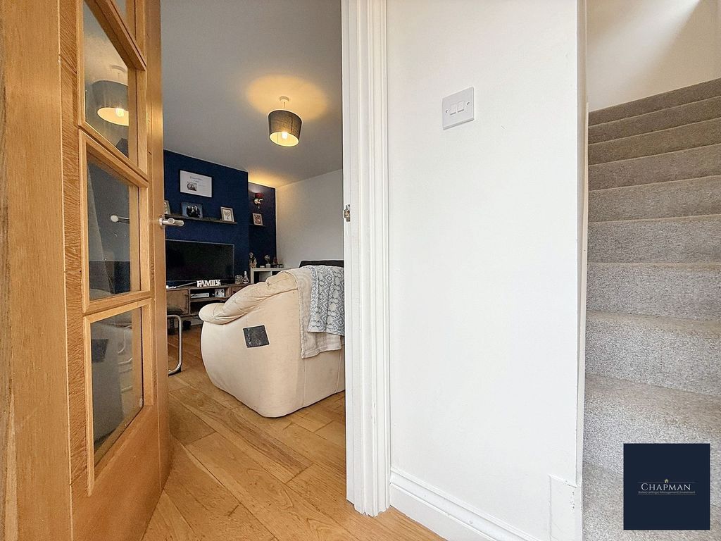 Property photo 3 of 22