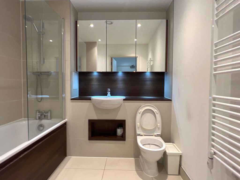 Property photo 2 of 18 Picture No. 38