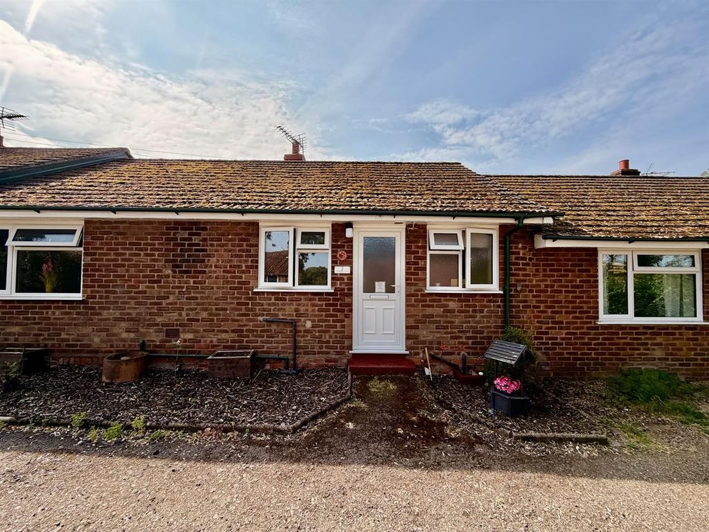 Property photo 1 of 7 8Adcde91-803d-469F-9744-00A7F6Fa2F5F.Jpg