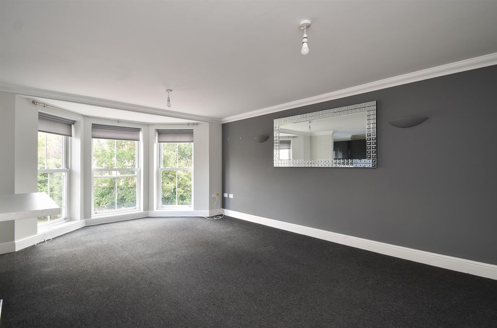 Property photo 3 of 14 Open Plan Living Space