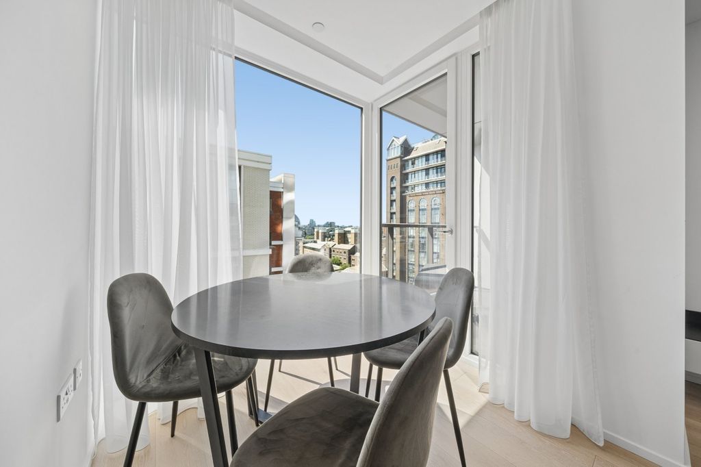 Property photo 2 of 12 Dining