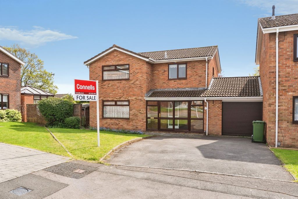 Property photo 1 of 19