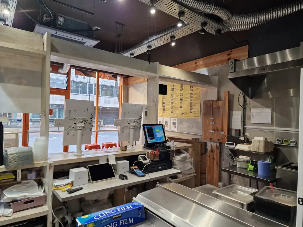 Property photo 2 of 7