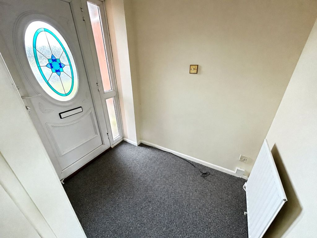Property photo 2 of 14 Picture No. 27