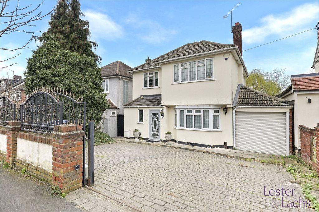 Property photo 1 of 26 Picture No. 24