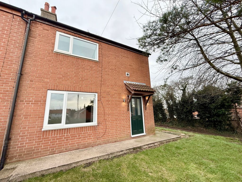 Property photo 1 of 10 External