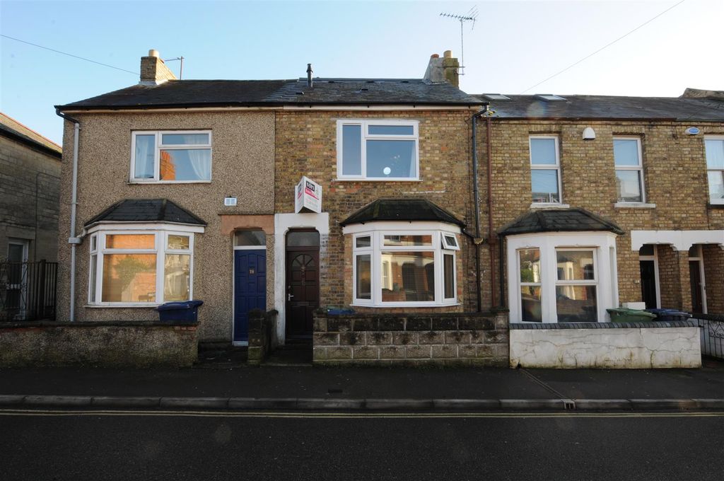 Property photo 1 of 6