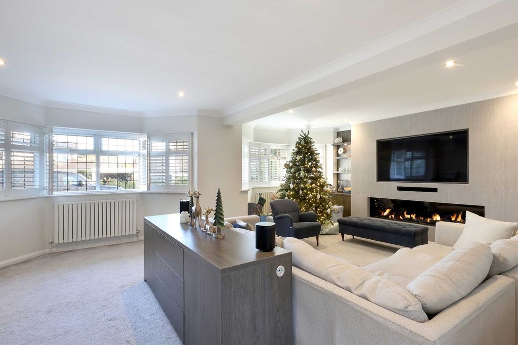 Property photo 2 of 17 Picture No. 07