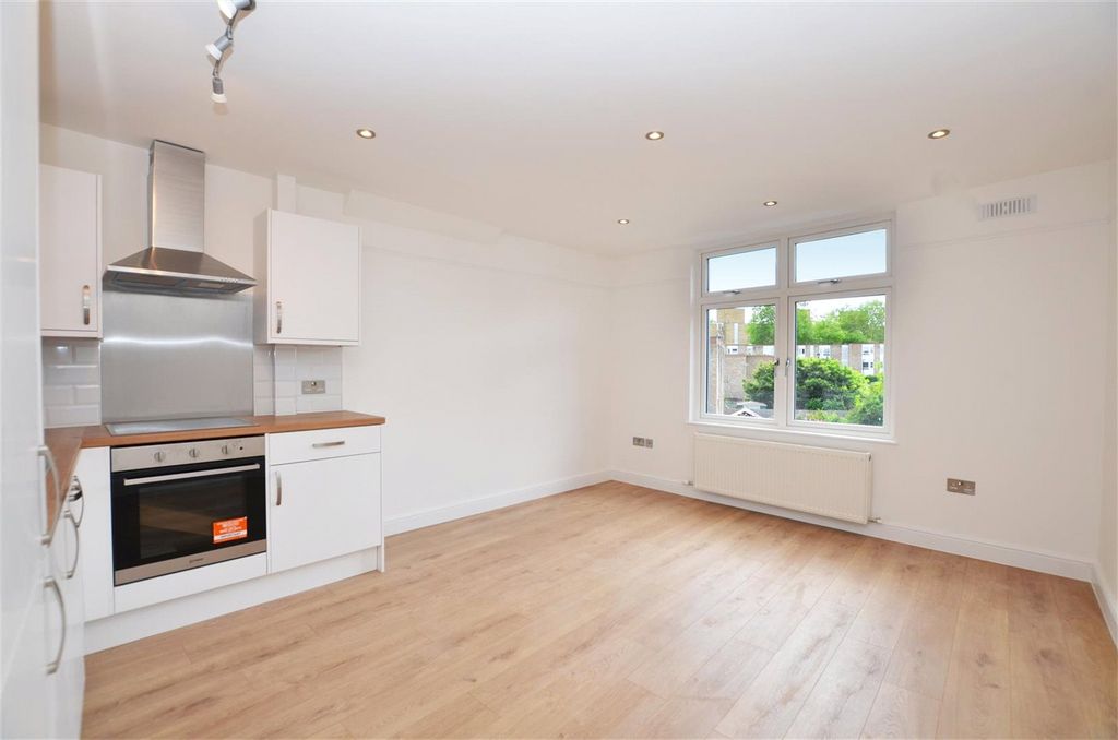 Property photo 2 of 6 Picture No. 03