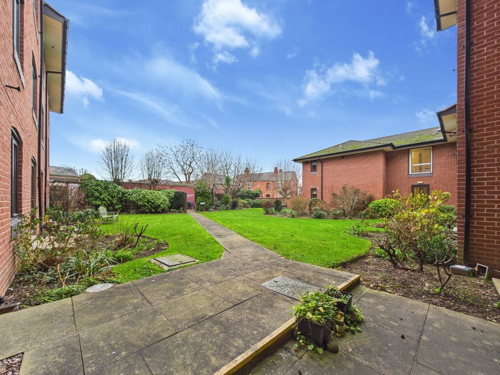 Property photo 1 of 7 Picture No. 09