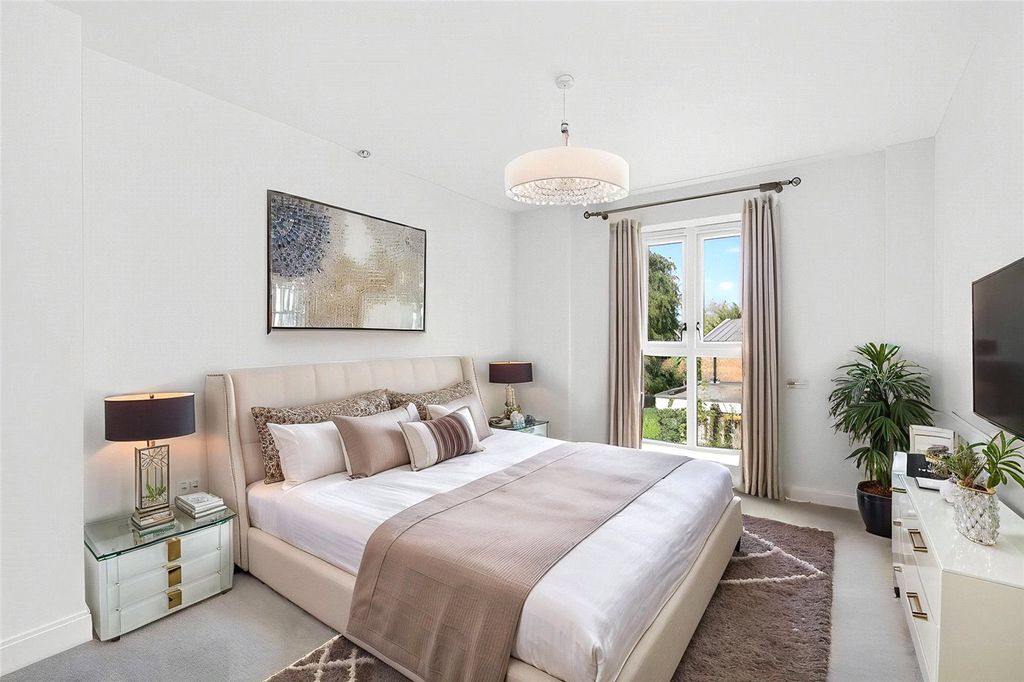 Property photo 3 of 22 Picture No. 01