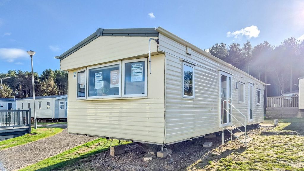 Property photo 1 of 13 Untitled 2