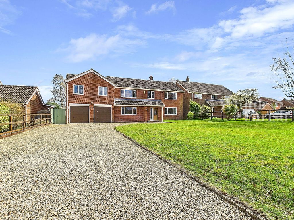 Property photo 1 of 22