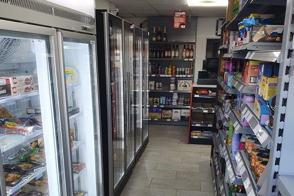 Property photo 2 of 7