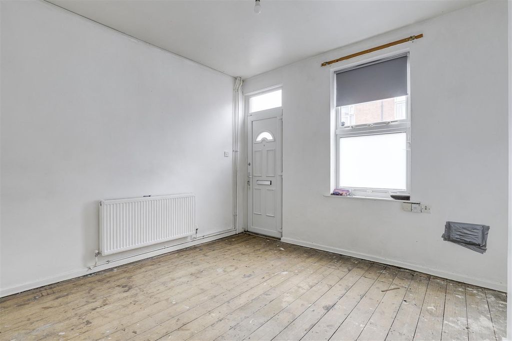 Property photo 2 of 9 9145.Jpg